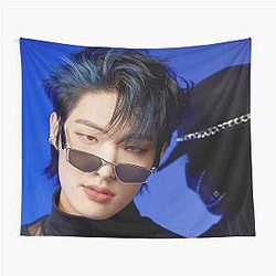 ATEEZ MINGI THE WORLD EP.1 : MOVEMENT GUERRILLA Tapestry
