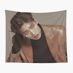 Song Mingi Tapestry