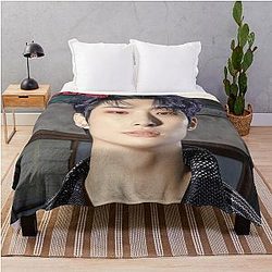 Ateez Mingi Throw Blanket
