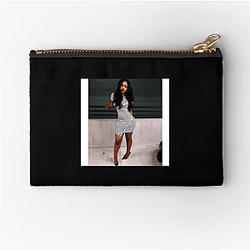 Miracle Watts is a social influencer Miracle Watts Zipper Pouches