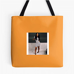 Miracle Watts is a social influencer Miracle Watts Bags