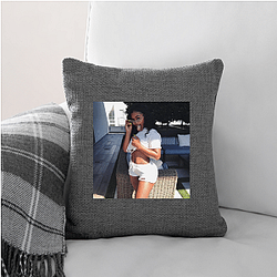 Miracle Watts is a famous model Miracle Watts Pillows Cover
