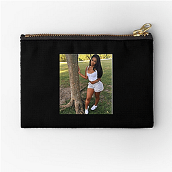Miracle Watts is a CEO Miracle Watts Zipper Pouches