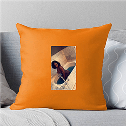 Miracle Watts has a big following Miracle Watts Pillows Cover