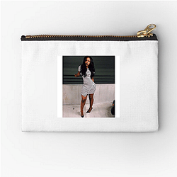 Miracle Watts is a social influencer Miracle Watts Zipper Pouches