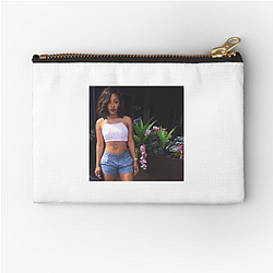 Miracle Watts owns a lash company Miracle Watts Zipper Pouches