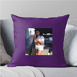 Miracle Watts is a famous model Miracle Watts Pillows Cover