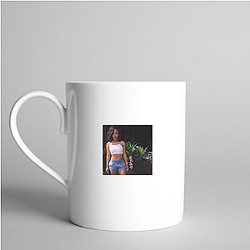 Miracle Watts owns a lash company Miracle Watts Mugs