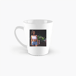 Miracle Watts owns a lash company Miracle Watts Mugs
