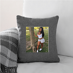 Miracle Watts is a CEO Miracle Watts Pillows Cover
