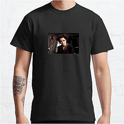 Mrs Bucket Collection for fans Mrs Bucket T-Shirts