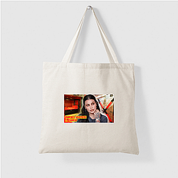 Murder Mystery and Makeup features beauty looks Murder Mystery And Makeup Bags