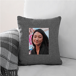 Natasha Liu Bordizzo Merchandise Natasha Liu Bordizzo Pillows Cover