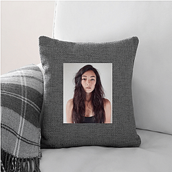 Natasha Liu Bordizzo Merch Natasha Liu Bordizzo Pillows Cover