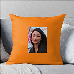 Natasha Liu Bordizzo Merchandise Natasha Liu Bordizzo Pillows Cover