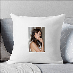 Natasha Liu Bordizzo Merch Collection Natasha Liu Bordizzo Pillows Cover