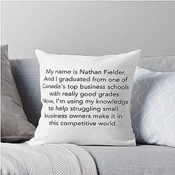 Nathan for You Intro Text Pfeil Kissen