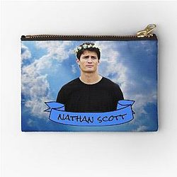 Nathan Scott Zipper Pouch