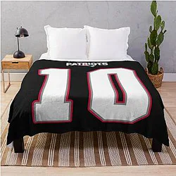 Jones-Macs Patriots T-Shirt Throw Blanket