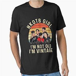 New Kids & I'm Vintage Essential T-Shirt