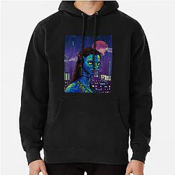Neytiri in New York City Classic Pullover Hoodie