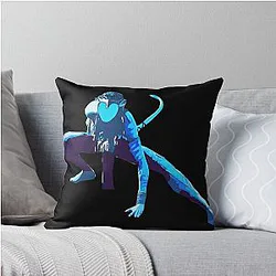 Neytiri Throw Pillow
