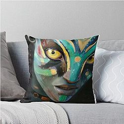 Neytiri Pillow