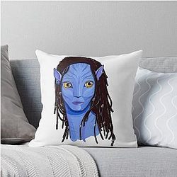 Avatar Neytiri Navi Throw Pillow