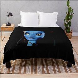 Neytiri Design Throw Blanket