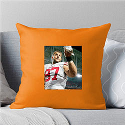 Nick Bosa plays American football in the NFL Nick Bosa Pillows Cover
