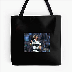 Nick Cummins also won a Commonwealth Games silver medal Nick Cummins Bags