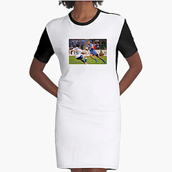 Nick Cummins is a former rugby union player Nick Cummins Dresses