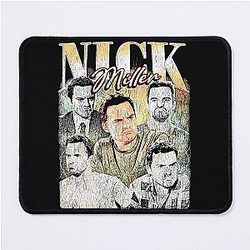 Nick Miller Smiley Vintage Oversize T-Shirt Mouse Pad