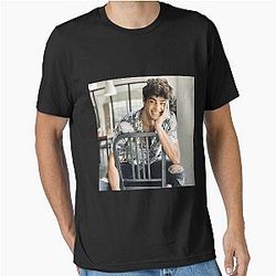 Noah Centineo Poster Essential T-shirt