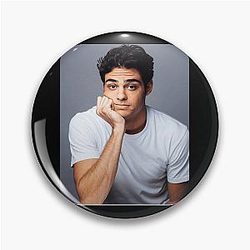 Noah Centineo Pin