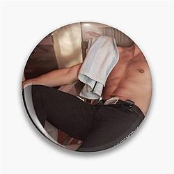 Noah Centineo Pin