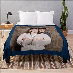 Noah Schnapp Throw Blanket