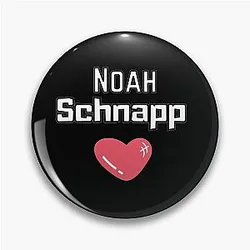 Noah Schnapp Loves Pin