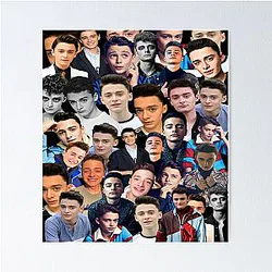 Noah Schnapp photo Poster