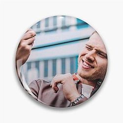 Oliver Stark Pin