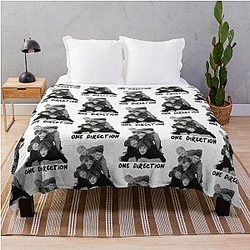 One Direction 5 Throw Blanket