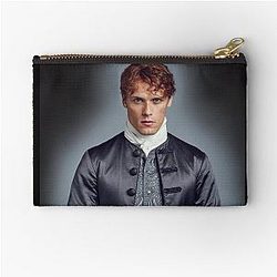 driving Outlander Sport zipper pouch