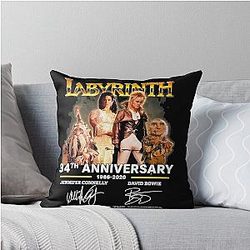 Labyrinth 34th Anniversary 1986-2020 Thank You for the Memories signatures throw pillow for the king Halloween Christmas