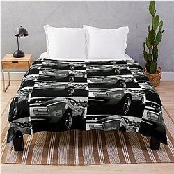 1973 Pantera in Mono Throw Blanket