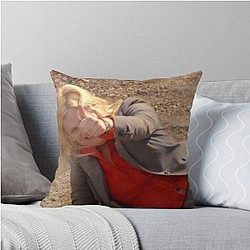 Parks and Recreation Leslie Knope Throw Pillow