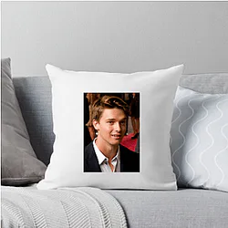 Hollywood Hunk Patrick Schwarzenegger Pillows Cover