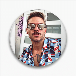 Pedro Capó sings Latin pop Pedro Capó Pins