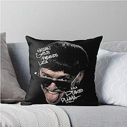 Design Pluma Throw Pillow