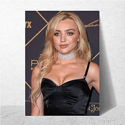 Hollywood Starlet Peyton List Posters