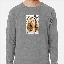 Red Carpet Queen Peyton List Sweatshirts